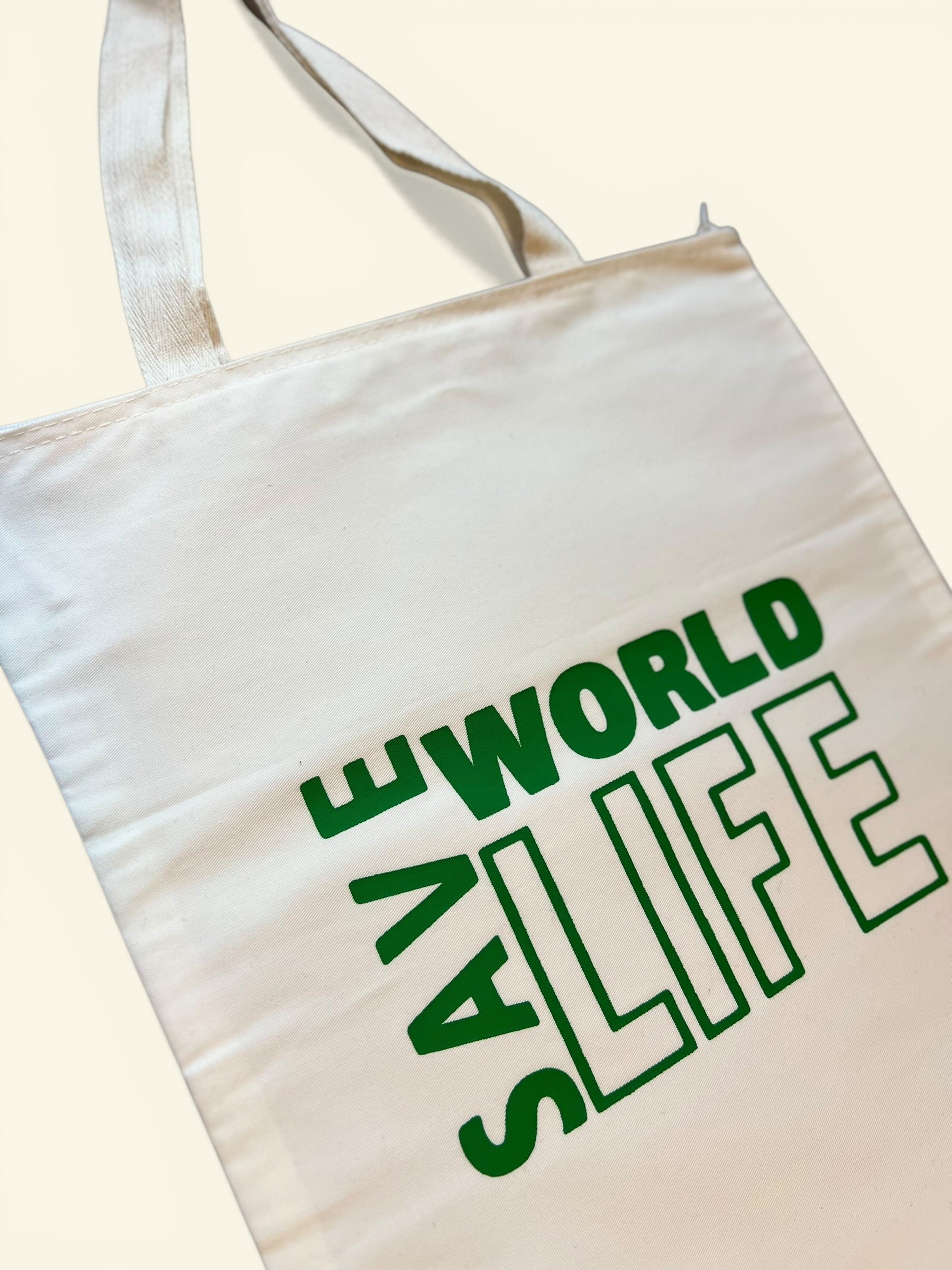 Tøynett, Love Earth