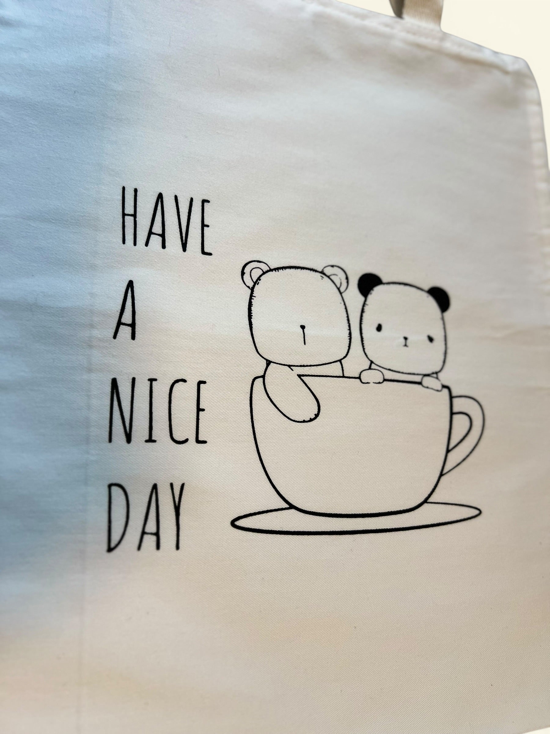 Tøynett, Have A Nice Day, Hvit